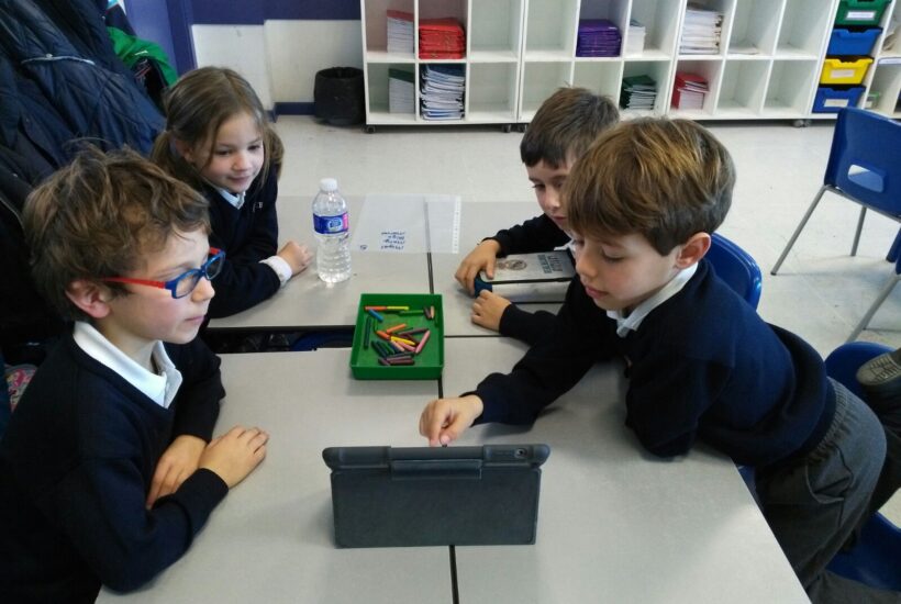 Img 20180213 wa0004 &bull; proyecto del sistema solar de 1º de primaria: aprendiendo y trabajando en equipo